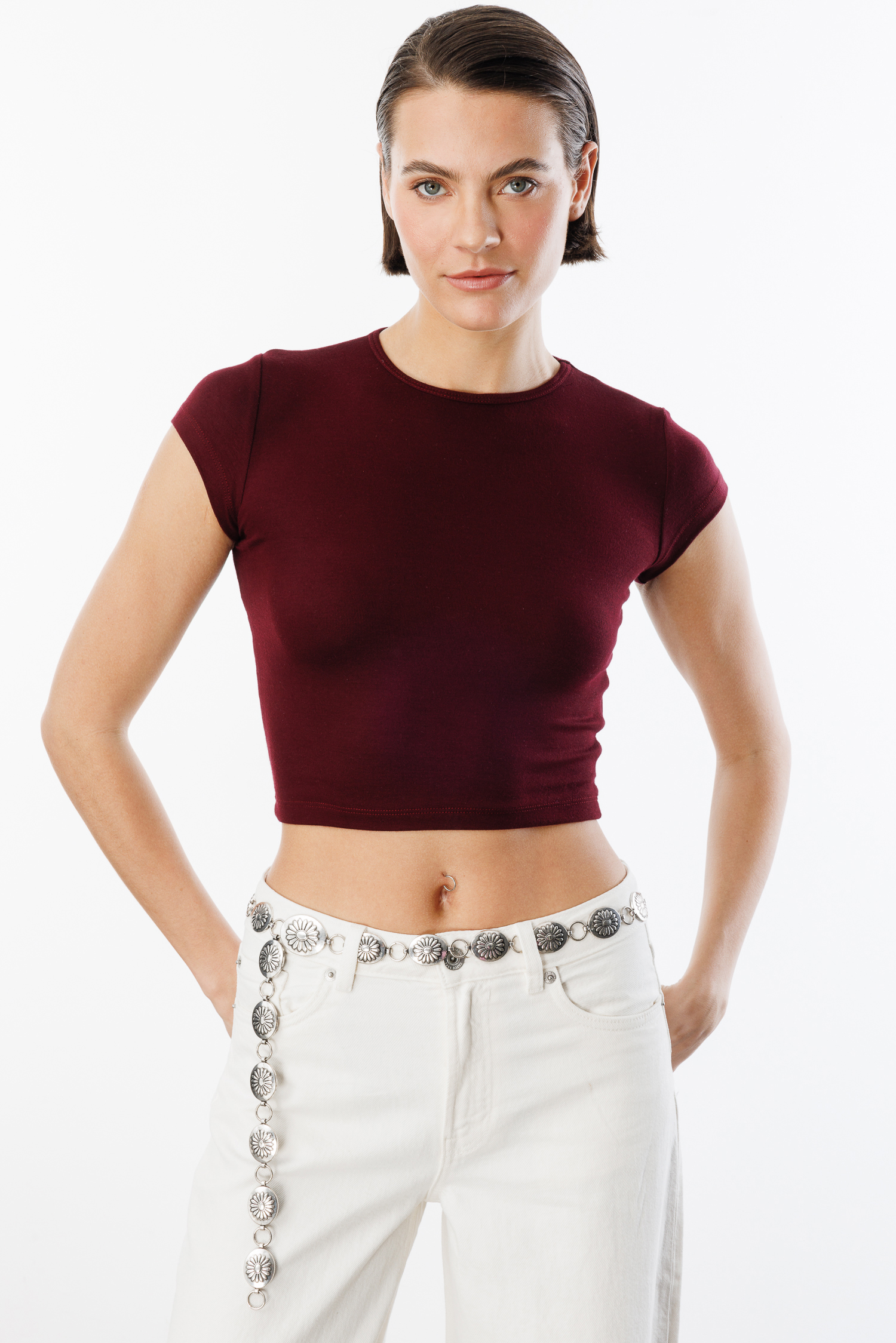 Kısa%20Kollu%20Kadın%20Crop%20T-shirt%20CROP-T-SHIRT-Bordo