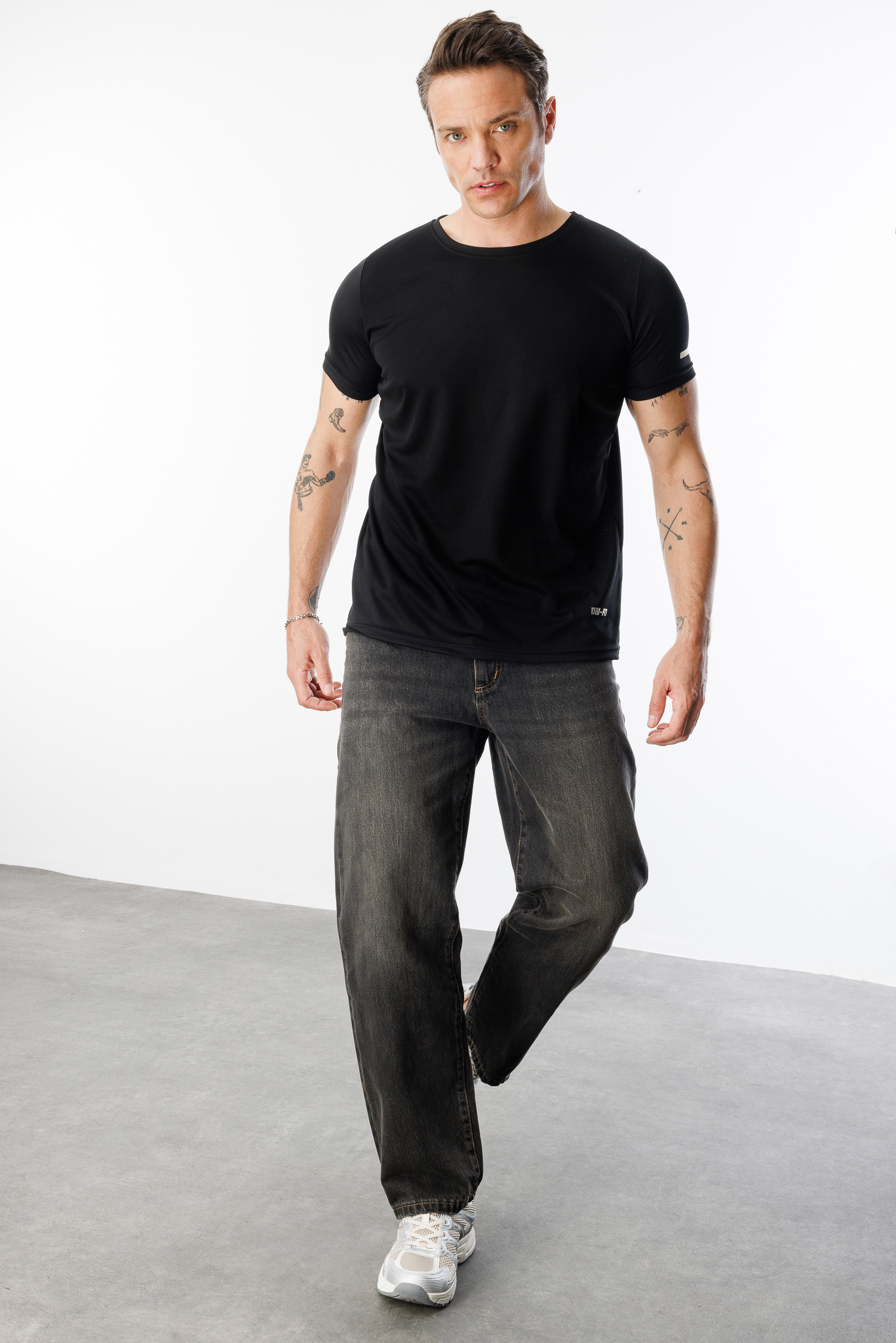Erkek%20Nem%20Emici%20Hızlı%20Kuruma%20Atletik%20Teknik%20Performans%20Spor%20T-shirt%20DRIFIT-KISAKOLNEW-Siyah