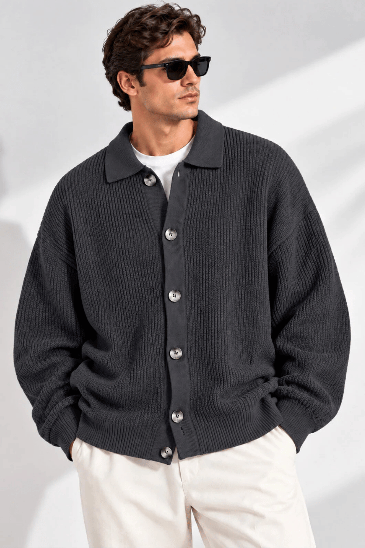 Erkek%20Hırka%20Oversize%20Kalıp%20Düğmeli%20Polo%20Yaka%20Triko%20Kazak%20Çekme/Uzama%20Yapmaz%20ERKEK-HIRKA-Füme