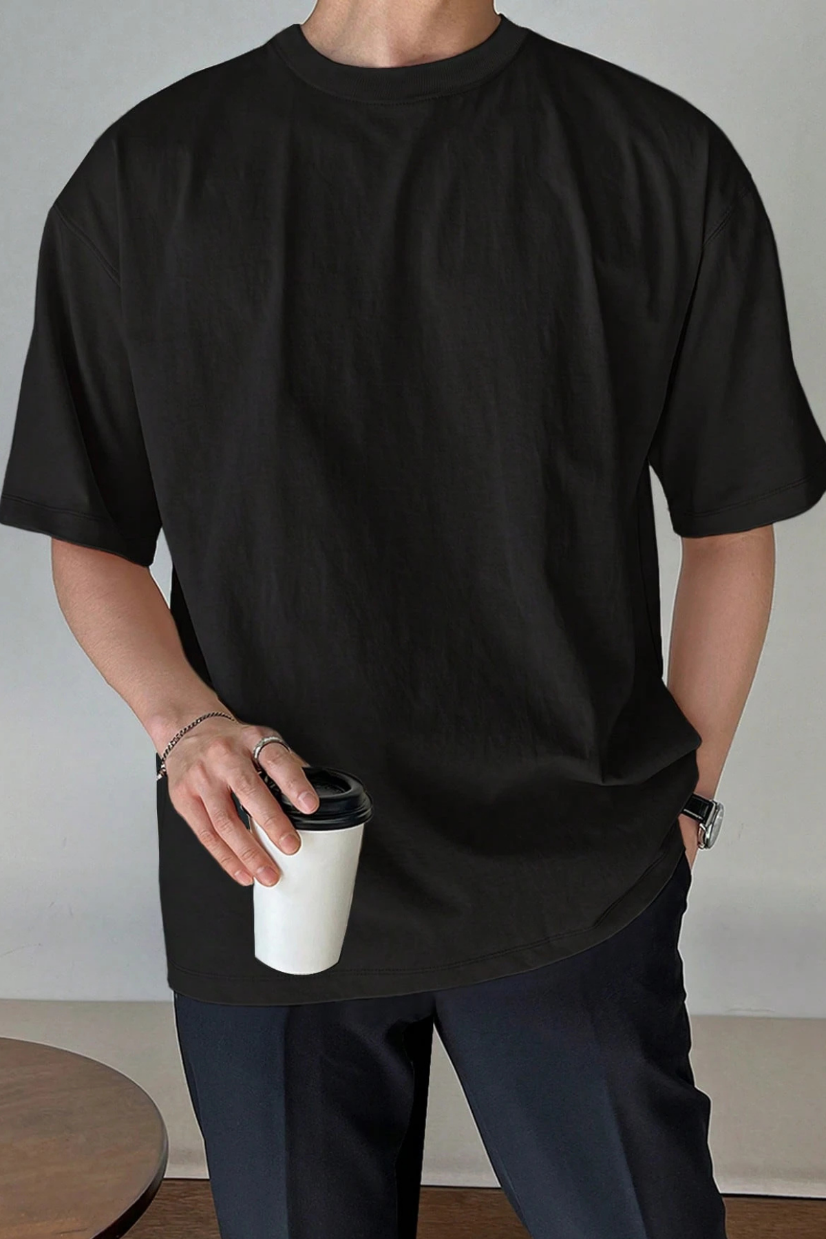 Erkek%20Oversize%20Tişört%20Pamuk%20Kumaş%20Bisiklet%20Yaka%20Rahat%20Kalıp%20T-shirt-Siyah