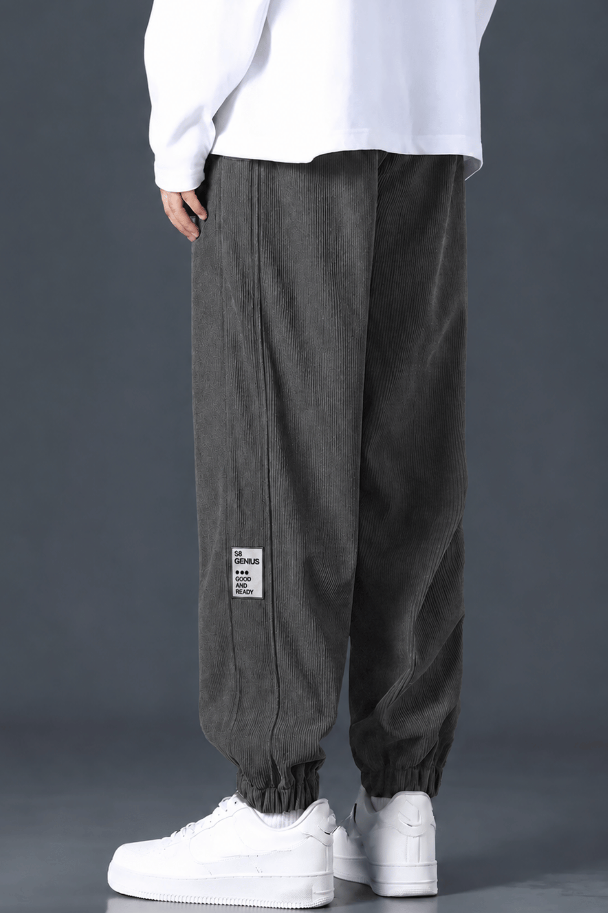 Erkek%20Kadife%20Jogger%20Pantolon%20Paçası%20Lastikli%20Oversize%20Spor%20Pantolon%20GENIUS-58KADİFE-Füme