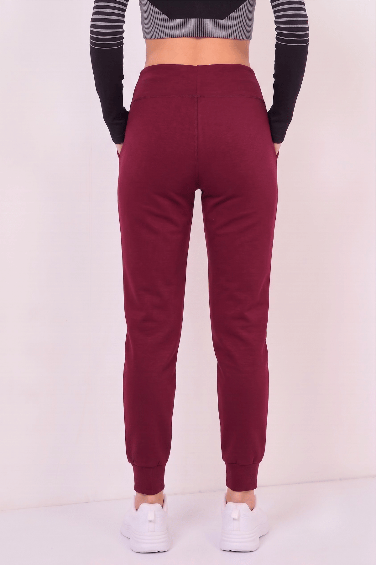 Kadın%20Jogger%20Eşofman%20Esnek%20Yüksek%20Bel%20Jogger%20Eşofman%20Altı%20KADIN-JGRTYT-Bordo
