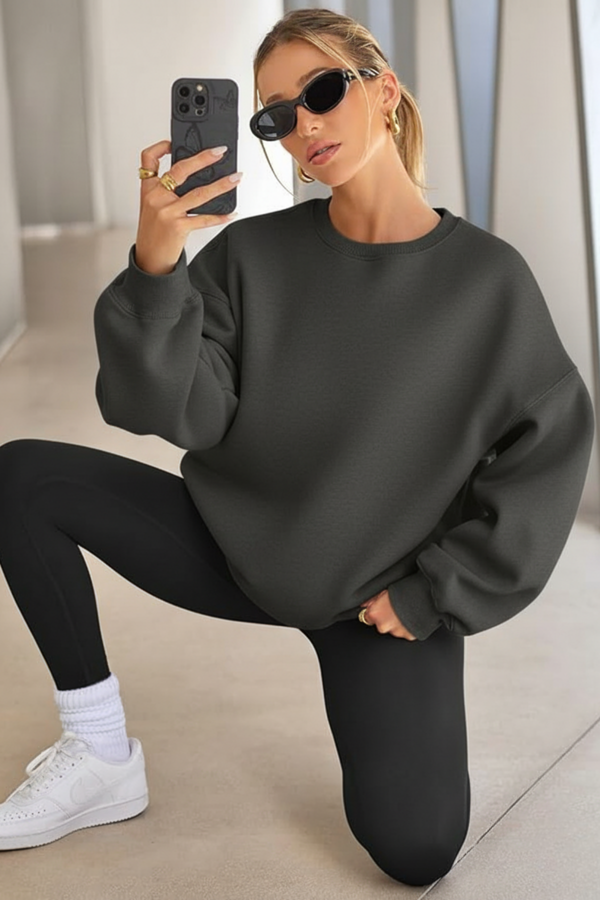 Genıus%20Store%20Kadın%20Sweatshirt%20Oversize%20Geniş%20Kalıp%20İçi%20Şardonlu%20Bisiklet%20Yaka%20Oversize Sweatshirt%20KADIN-SWEATSHIRT-Füme