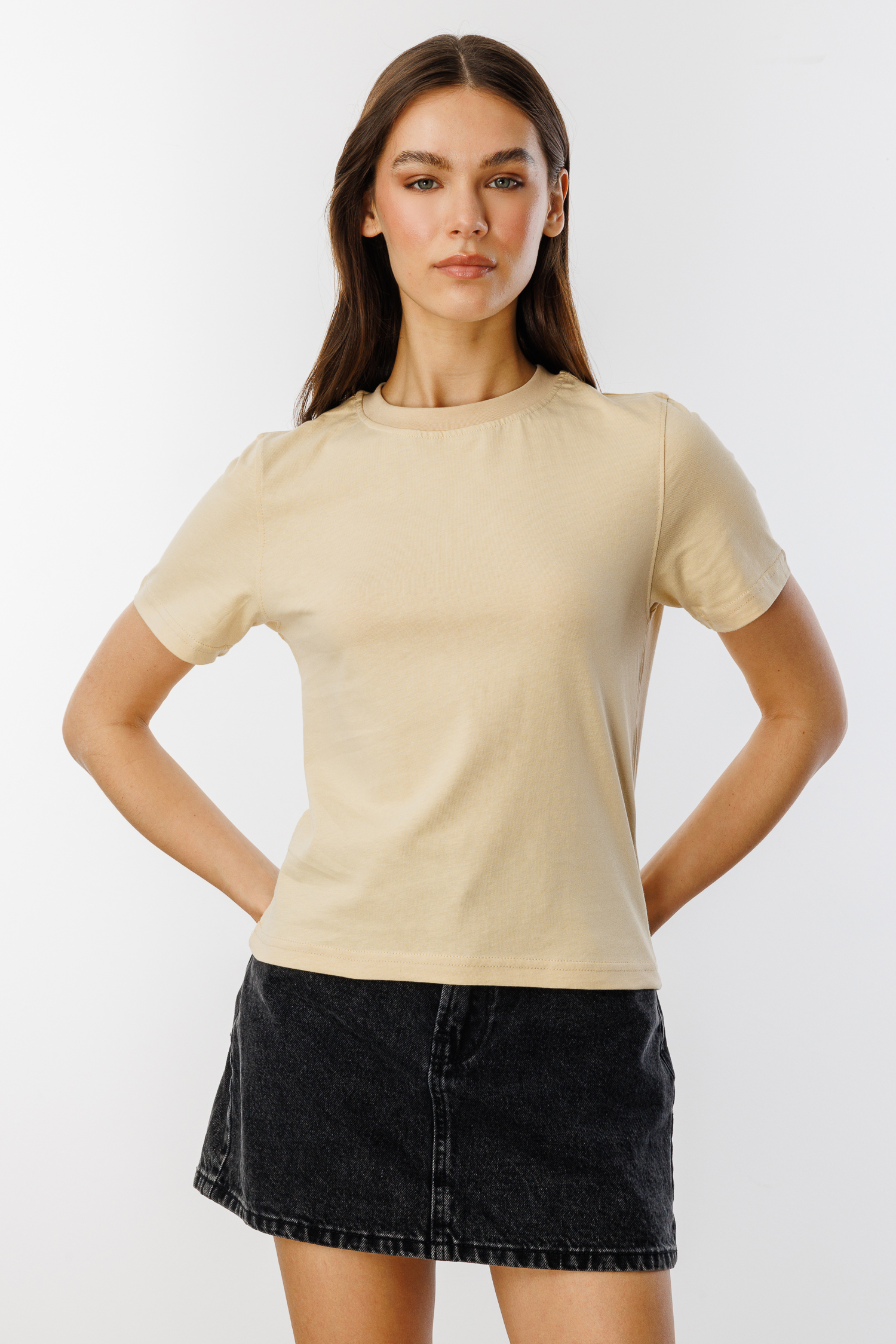Kadın%20T-shirt%20Kısa%20Kollu%20Organik%20Pamuklu%20Bisiklet%20Yaka%20Crop%20T-shirt
