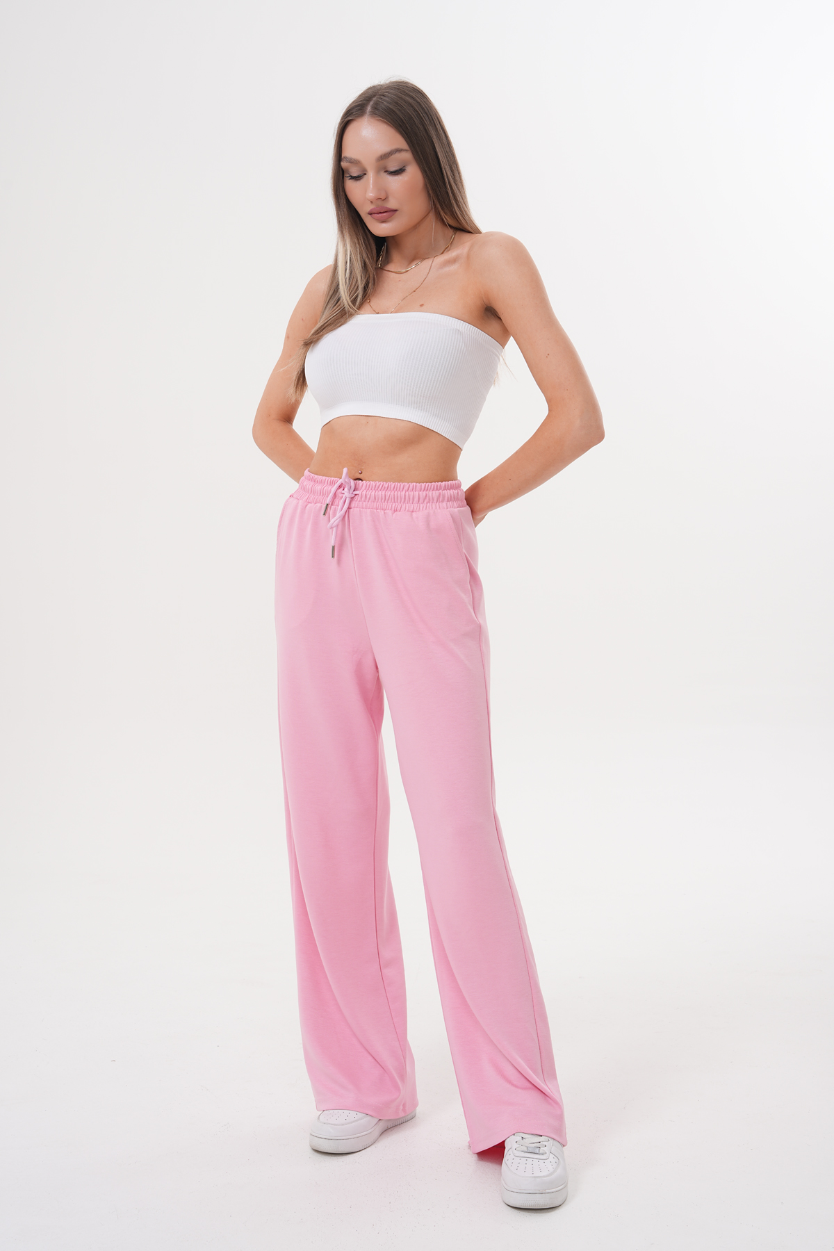 Kadın%20Geniş%20Paça%20Modal%20Eşofman%20Altı%20MODAL-EŞOFMAN-PEMBE