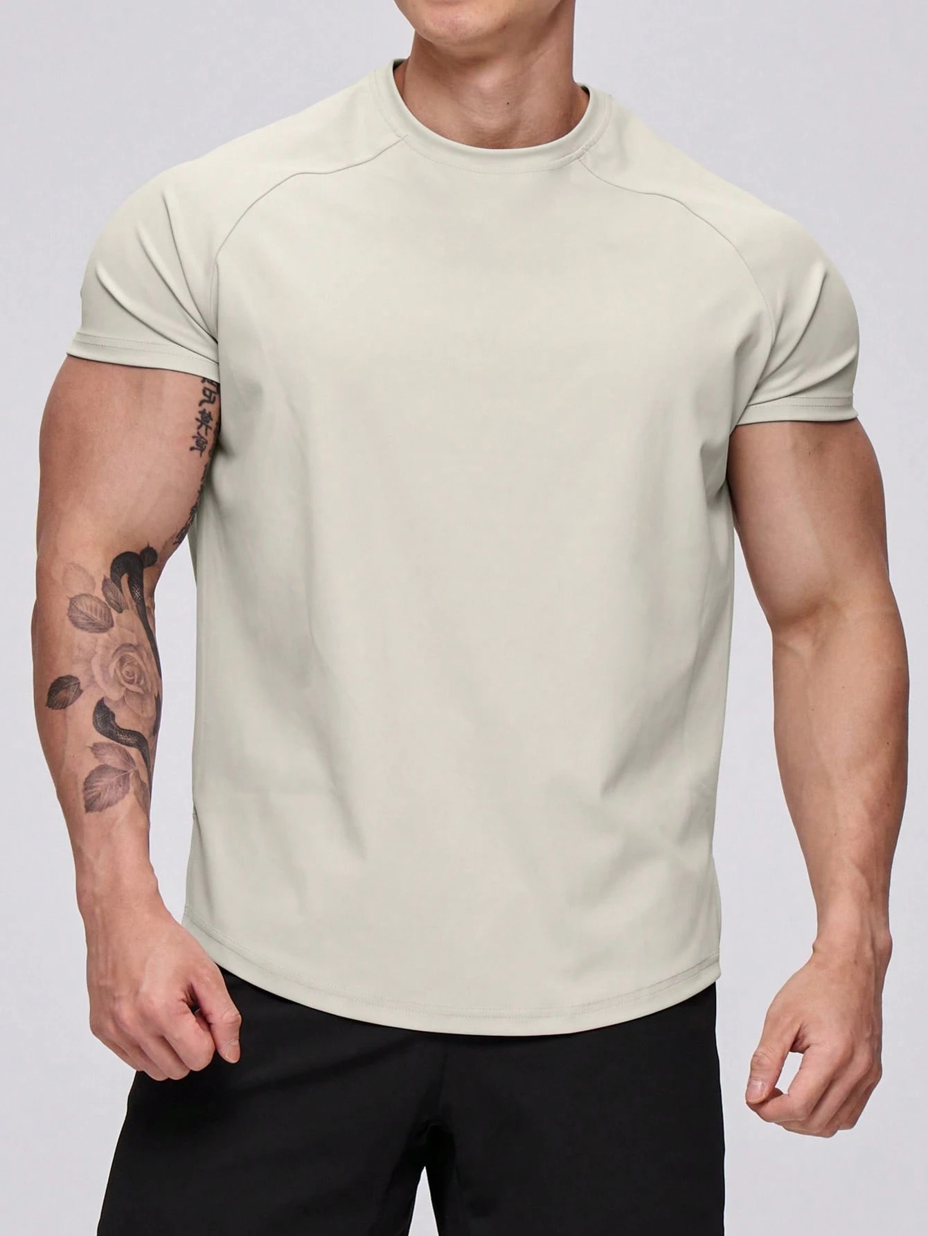 Erkek%20Spor%20Tişört%20Running%20Sports%20Gym%20Reglan%20Oval%20Kesim%20Penye%20T-shirt%20OVALT-SHİRT-Bej