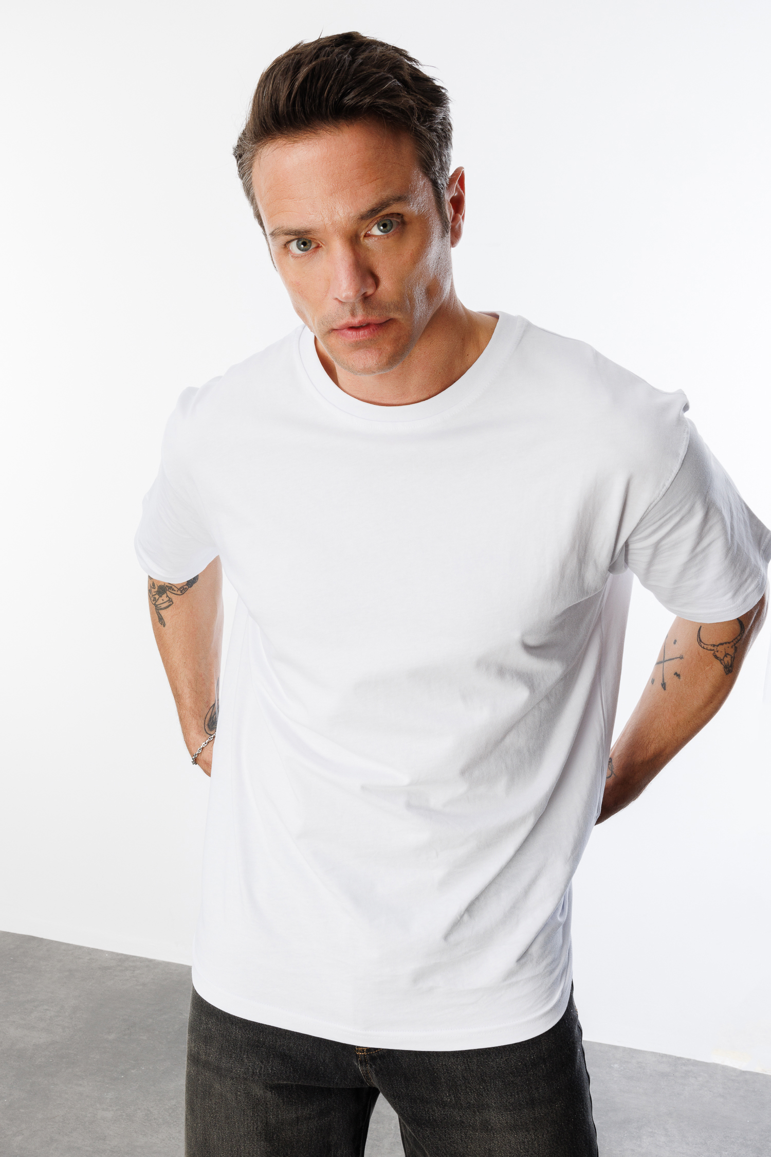 Erkek%20Oversize%20Fit%20%100%20Organik%20Pamuk%20Bisiklet%20Yaka%20Tişört%20OVERSIZE-ERKEK-T-SHIRT-Beyaz