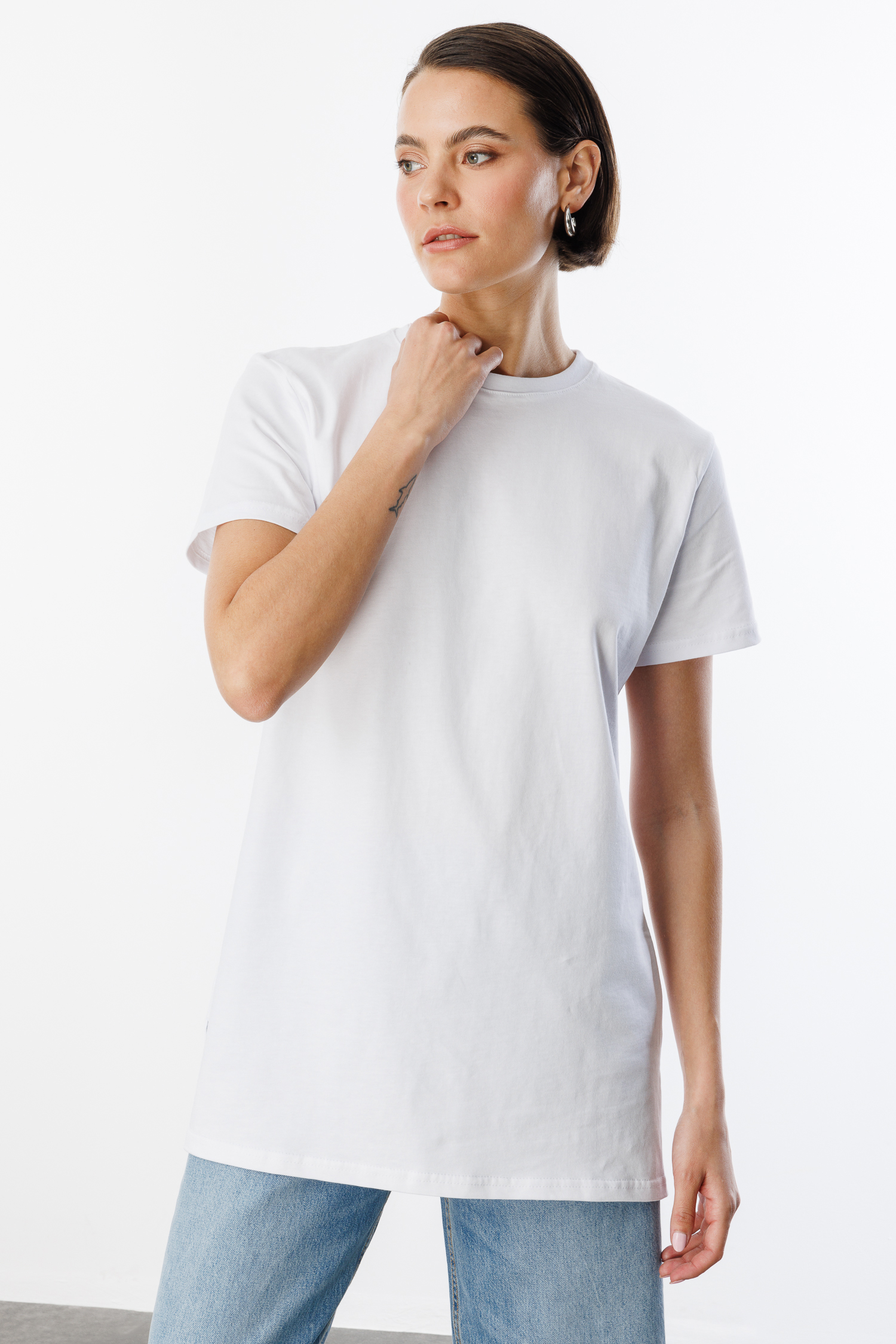 Regular%20Fit%20Bisiklet%20Yaka%20Basic%20Düz%20Kısa%20Kollu%20%100%20Pamuk%20Tunik%20OVERSIZE-TUNIK