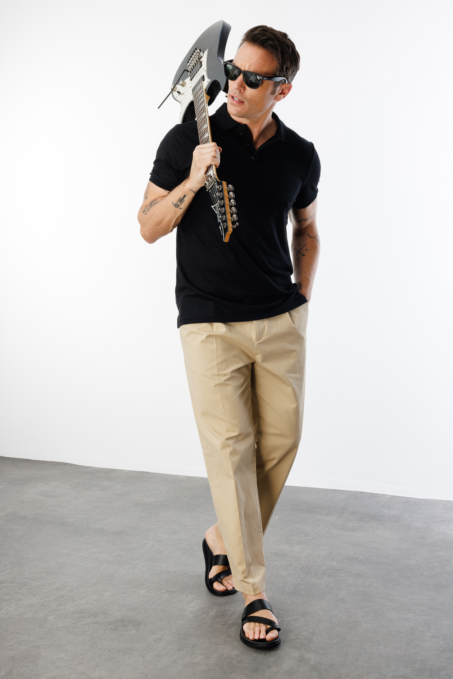  Erkek%20Çekmeyen%20Pamuklu%20Kumaş%20Regular%20Fit%20Standart%20Kesim%20Polo%20Yaka%20Tişört%20POLOYAKA-T-SHIRT1-Siyah