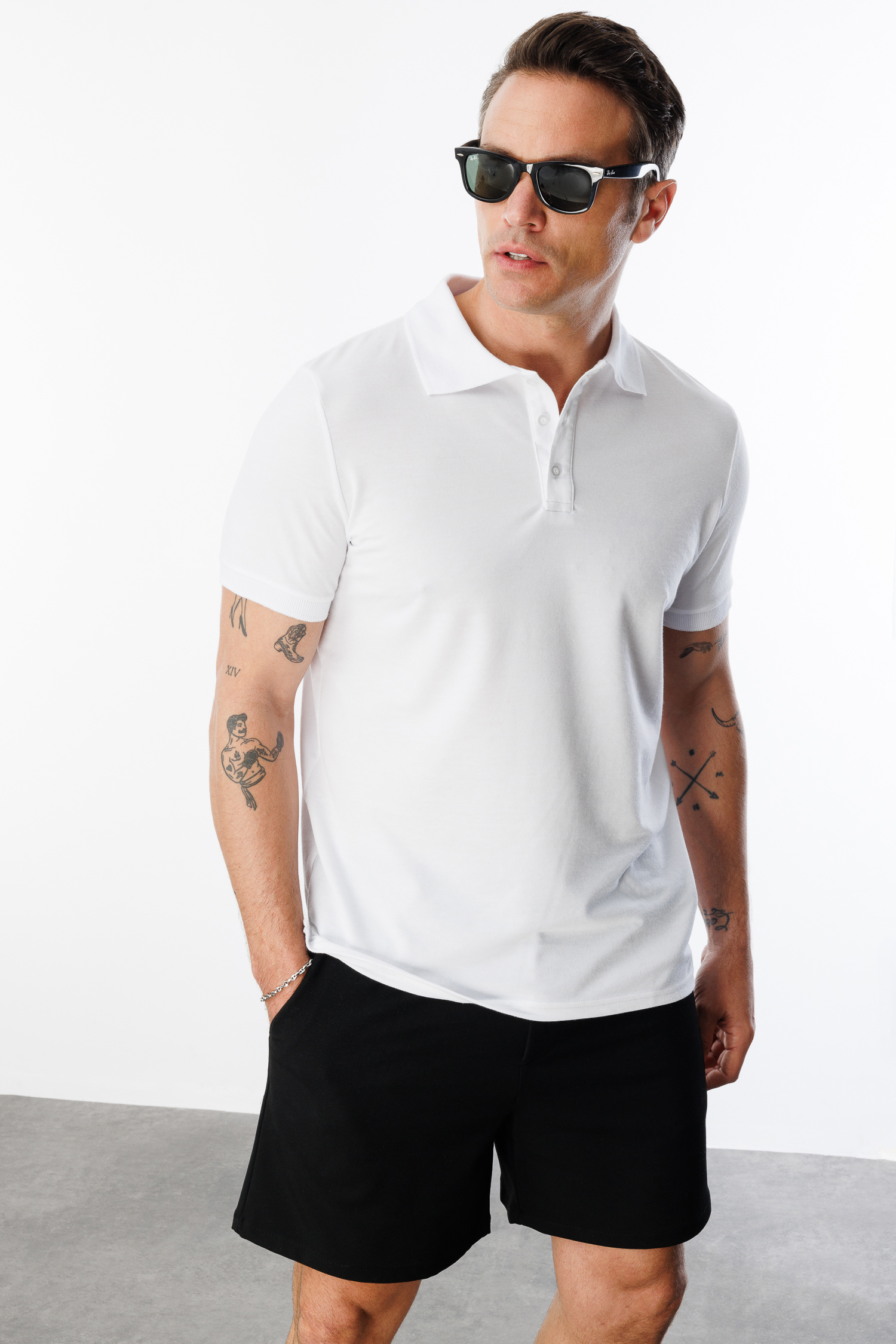  Erkek%202’li%20Çekmeyen%20Pamuklu%20Kumaş%20Regular%20Fit%20Standart%20Kesim%20Polo%20Yaka%20Tişört%20POLOYAKA-T-SHIRT2