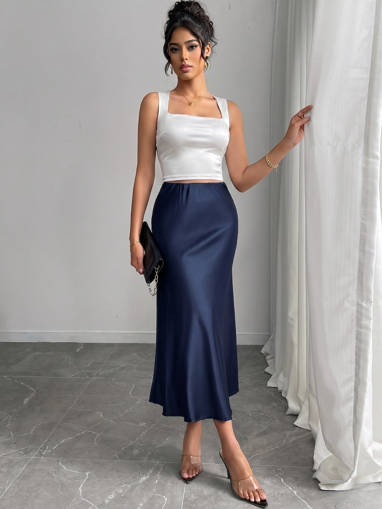 Kadın%20Etek%20Siyah%20Saten%20Etek%20Beli%20Lastik%20ve%20Fermuarlı%20Midi%20Boy%20Parlak%20Kaliteli%20Saten%20Kumaş%20SATEN-ETEK-Lacivert