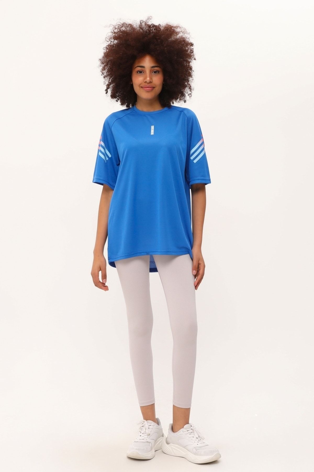 Store%20Kadın%20Spor%20Tişört%20Baskılı%20Fitness,%20Antrenman%20Fit