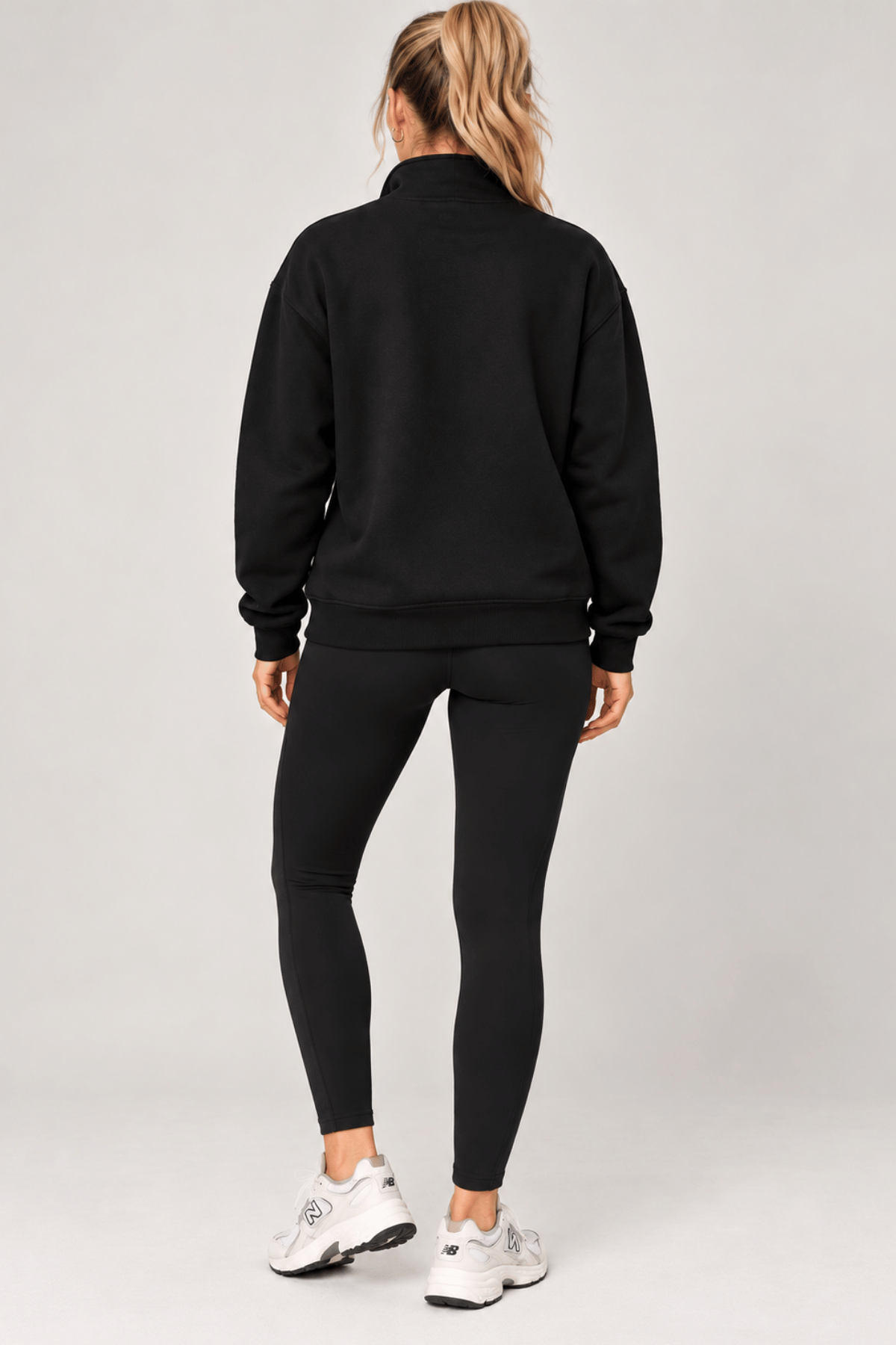 Kadın%20Sweatshirt%20Dik%20Yaka%20Yarım%20Fermuarlı%20Oversize%20Kalıp%20İçi%20Polarlı%20Spor%20Sweatshirt%20YARIM-KADINSWEAT